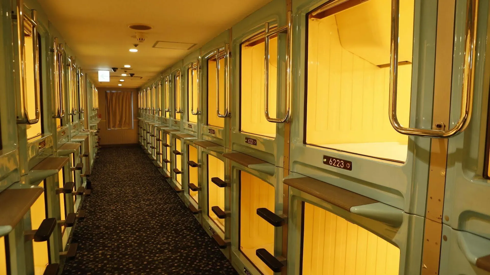 Shinjuku Kuyakusho-Mae Capsule Hotel Tóquio 0*,  Japão