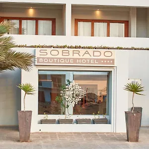 Sobrado Boutique 4*, Santa Maria Cabo Verde