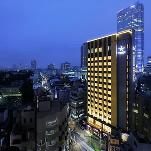 4* מלון Candeo Roppongi