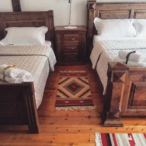 https://timos-guest-house.albaniahotels.org